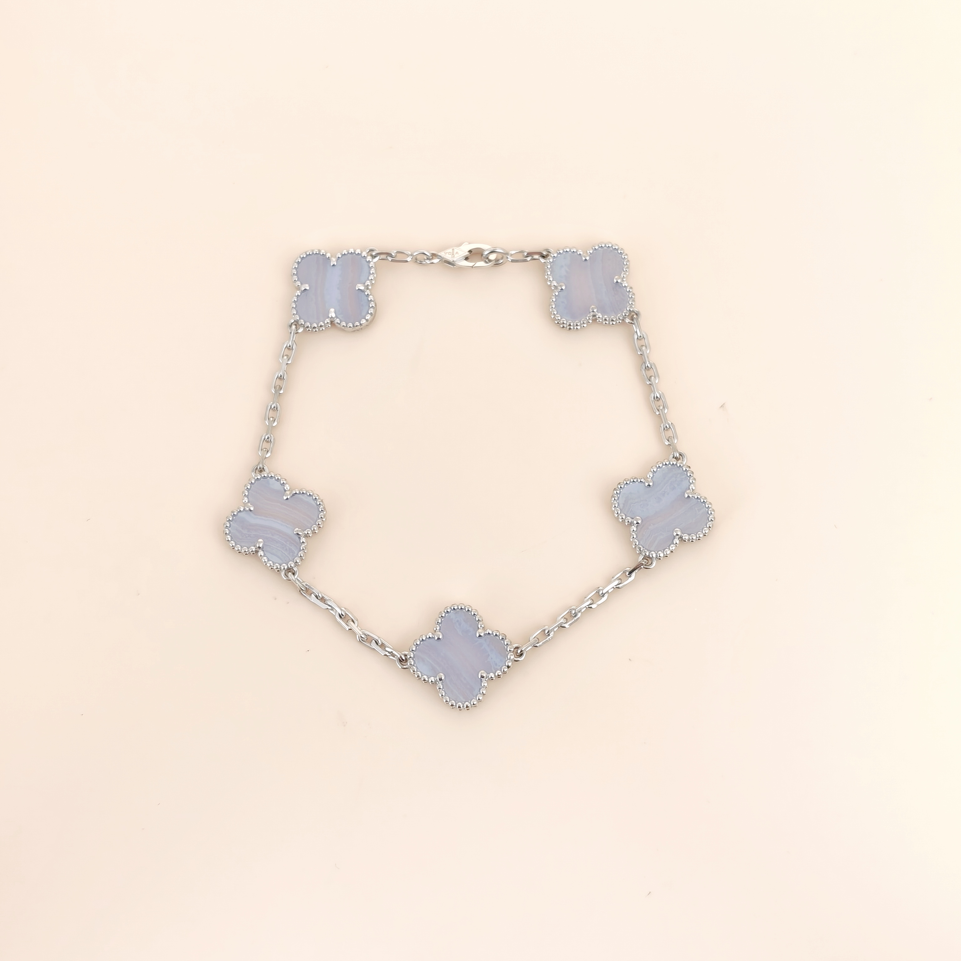 Van Cleef & Arpels Bracelet Alhambra Alhambra Collection Five-Motif Bracelet 18KW hite Gold Vintage Small1.5 × 1.5 × 19 cm