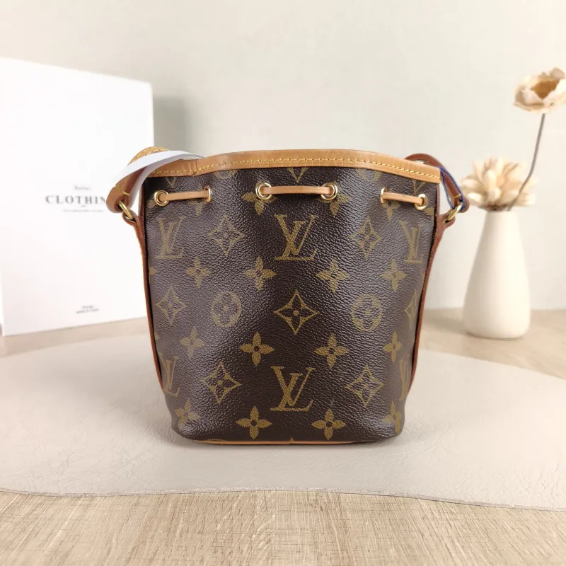 Louis Vuitton Crossbody Bag NANO NOÉ Bucket Bag Nano Monogram PVC nano 13 × 10 × 16 cm — cover view 5 of 5