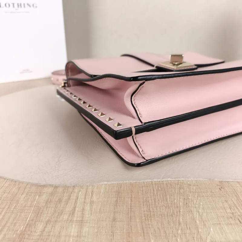 Valentino Shoulder Bag Shoulder Bag Pink Calfskin One Size 23 × 8 × 18 cm — detail view 11 of 12