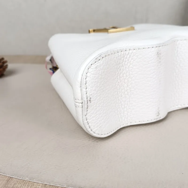Louis Vuitton Crossbody Bag Capucines White Calfskin Mini 22 × 7.5 × 14 cm — detail view 12 of 13