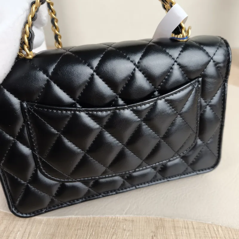 Chanel Crossbody Bag woc Black Lambskin Mini 19.2 × 3.5 × 12.3 cm — detail view 5 of 13