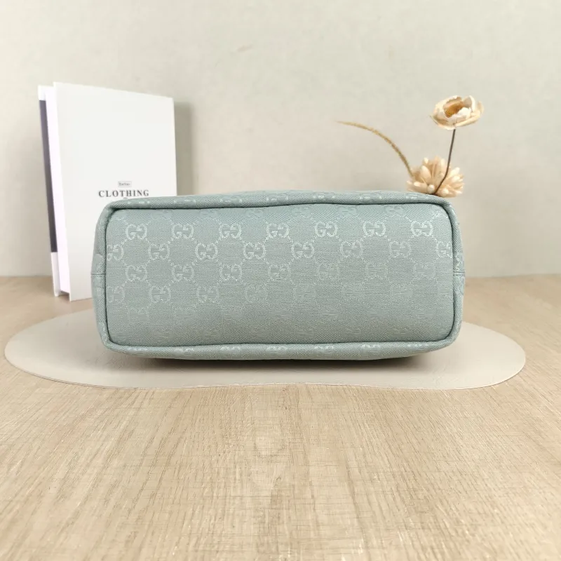 GUCCI Top Handle Bagvanity Vanity Case Bag Green Canvas Medium27.5 × 13 × 14.5 cm — cover view 4 of 5