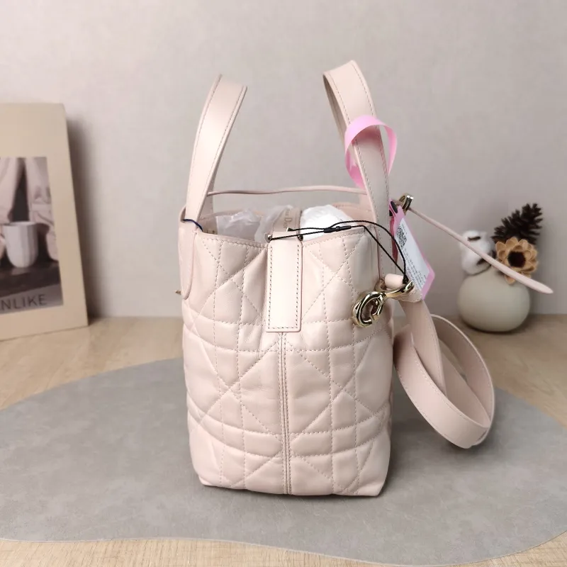 DIOR Top Handle Bag TOUJOURS Edition Pink Calfskin Small 18.5 × 12 × 18.5 cm — detail view 1 of 14