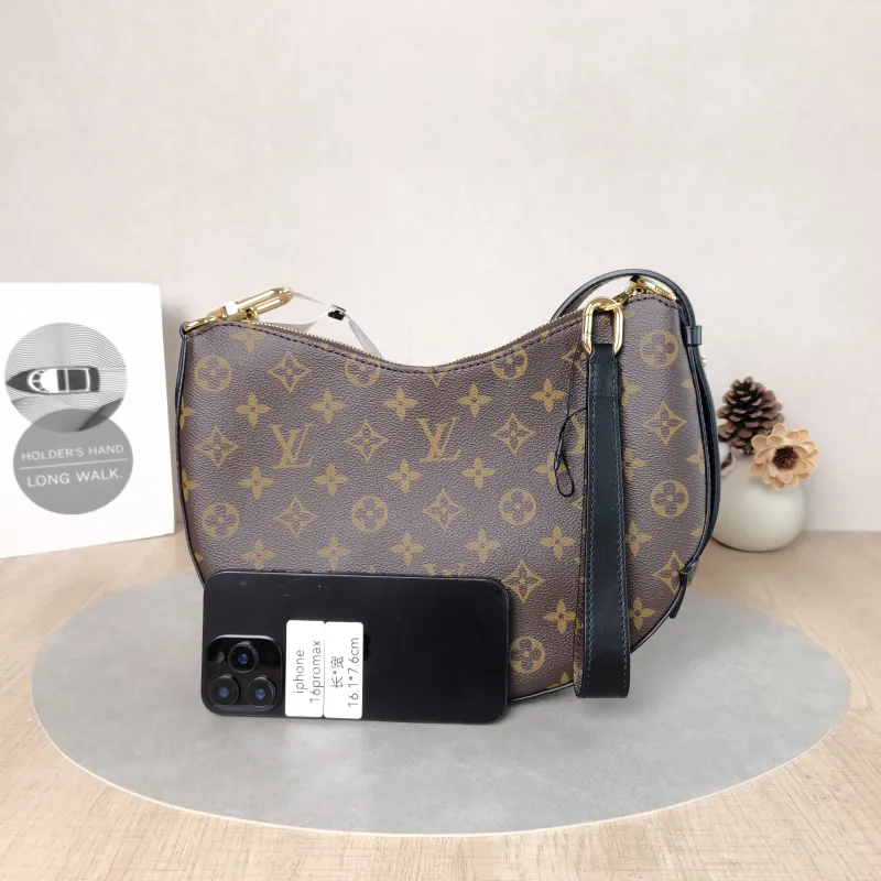 Louis Vuitton Shoulder Bag COOKIE Monogram PVCBB28.5 × 5 × 19 cm — cover view 6 of 6