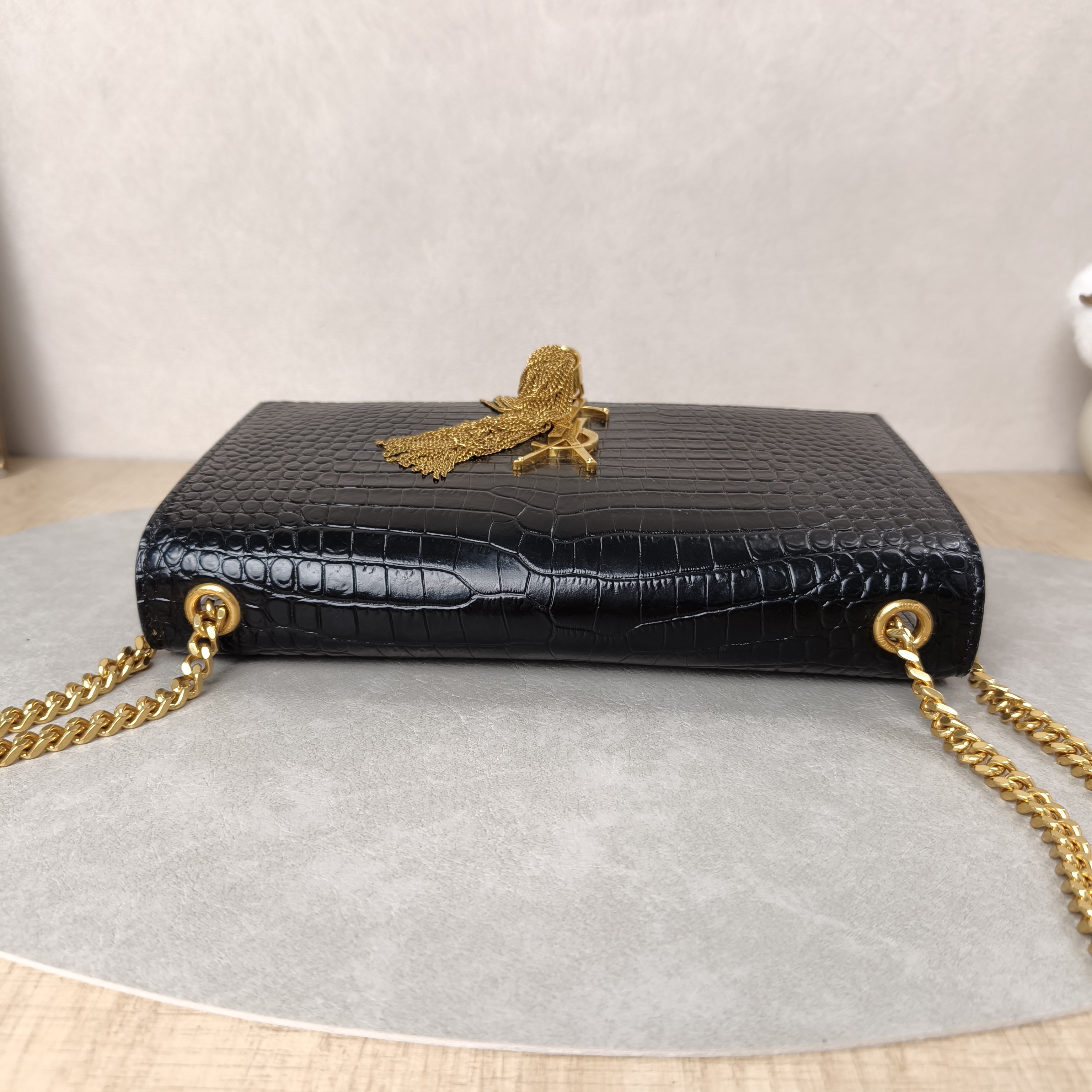 SAINT LAURENT Crossbody Bag KATE Edition Black Calfskin Medium24 × 5.5 × 14.5 cm — cover view 5 of 10