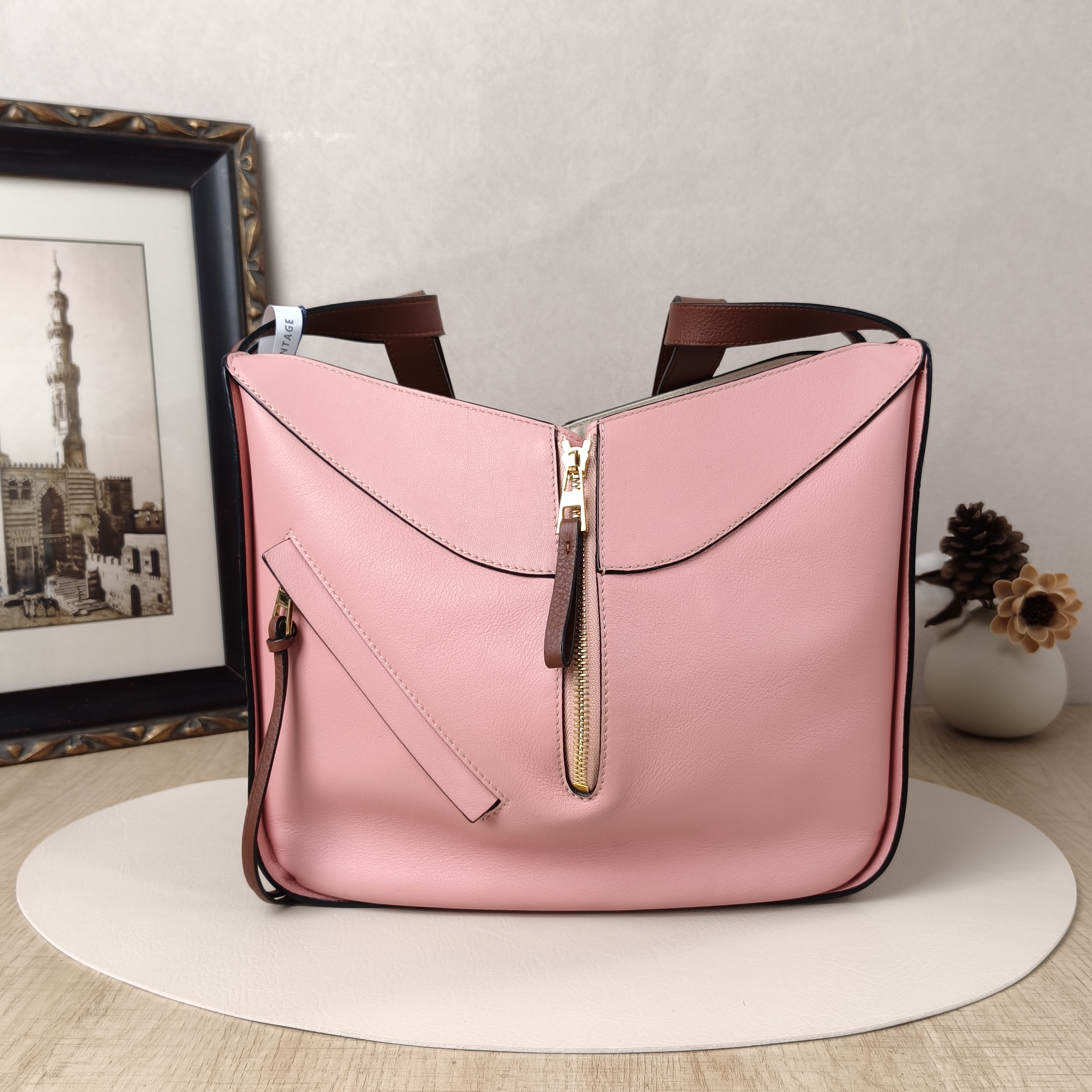 LOEWE Crossbody Bag Hammock Colorblock Calfskin Medium29 × 14 × 32 cm