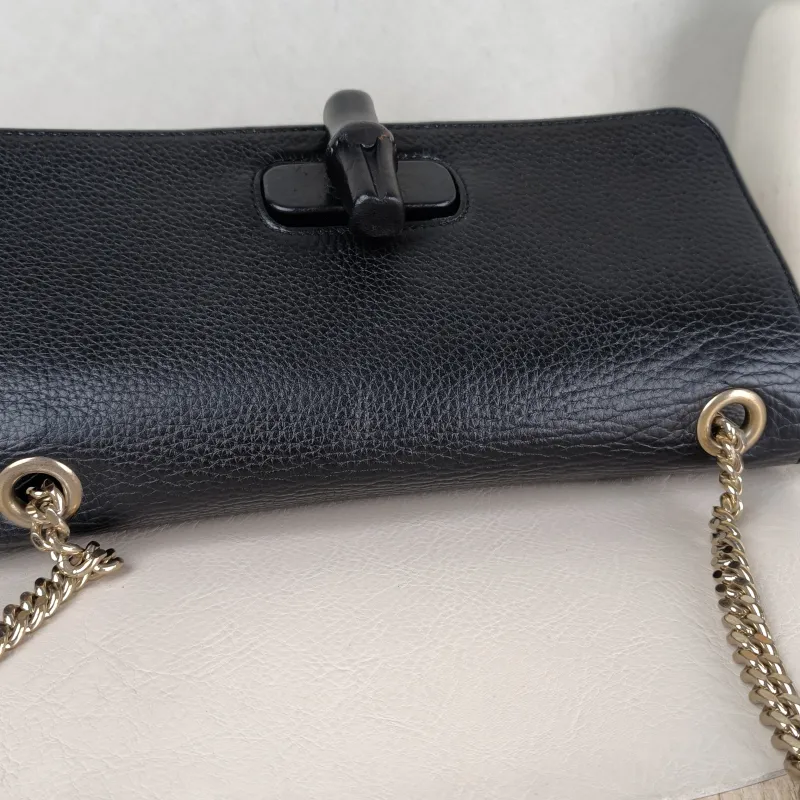 GUCCI Crossbody Bag Crossbody Bag Black Calfskin One Size 25.5 × 8 × 16 cm — detail view 8 of 11