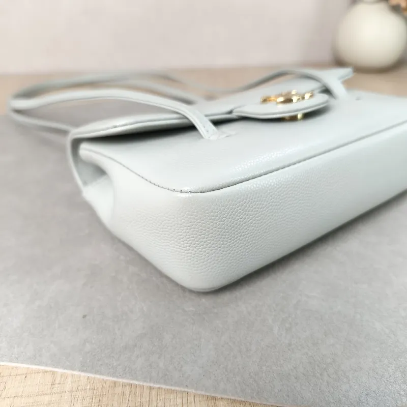 Chanel Shoulder Bag 26p preppy coco Green Grained Calfskin Mini 17 × 5 × 11.5 cm — detail view 9 of 11