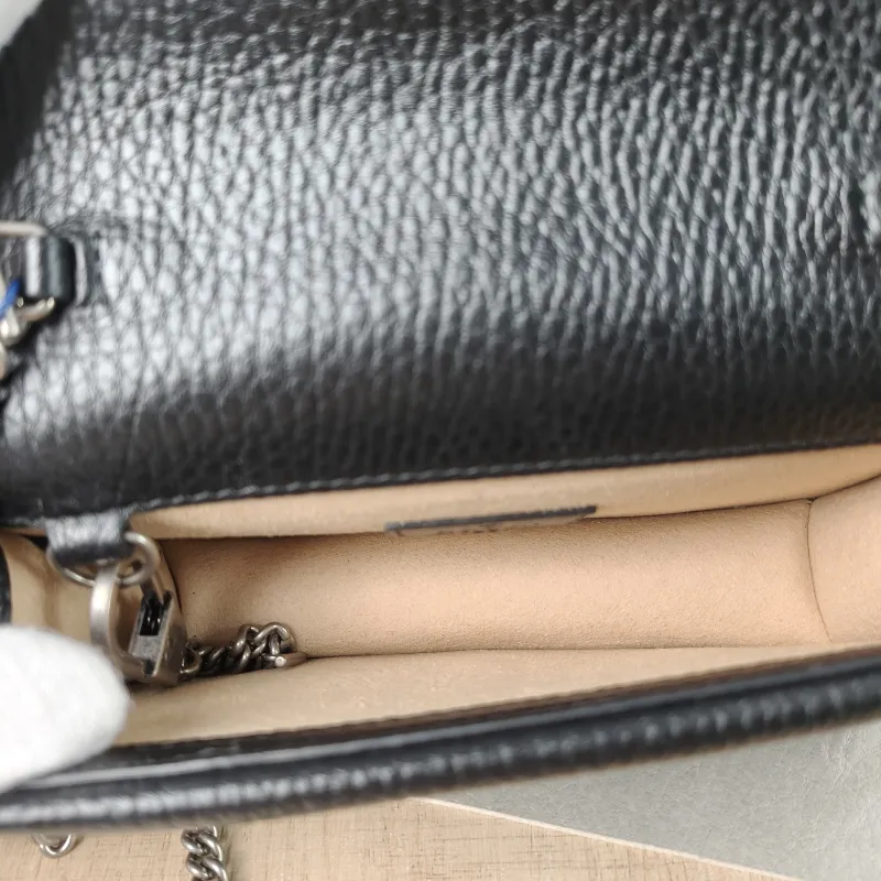GUCCI Crossbody Bag Dionysus Black Calfskin Mini 16.5 × 4.5 × 10 cm — detail view 11 of 13