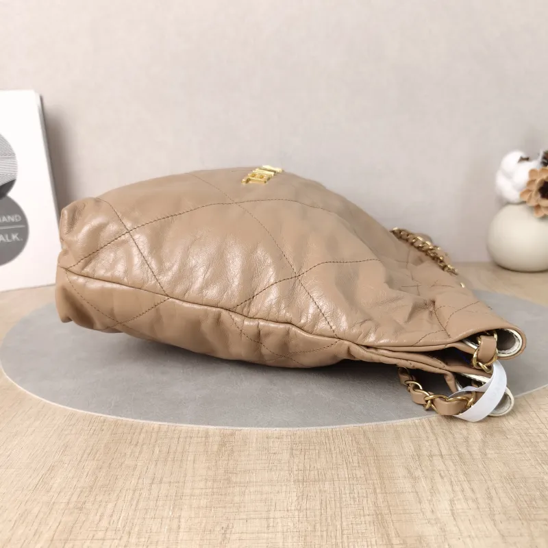 Chanel Shoulder Bag22Bag Taupe Calfskin Small35 × 7 × 37 cm — detail view 9 of 17
