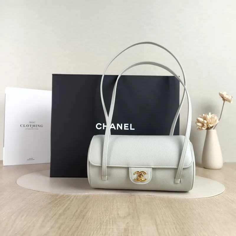 Chanel Shoulder Bag preppy coco Bowling Bag Green Calfskin Small 20.5 × 10 × 10 cm — cover view 5 of 5