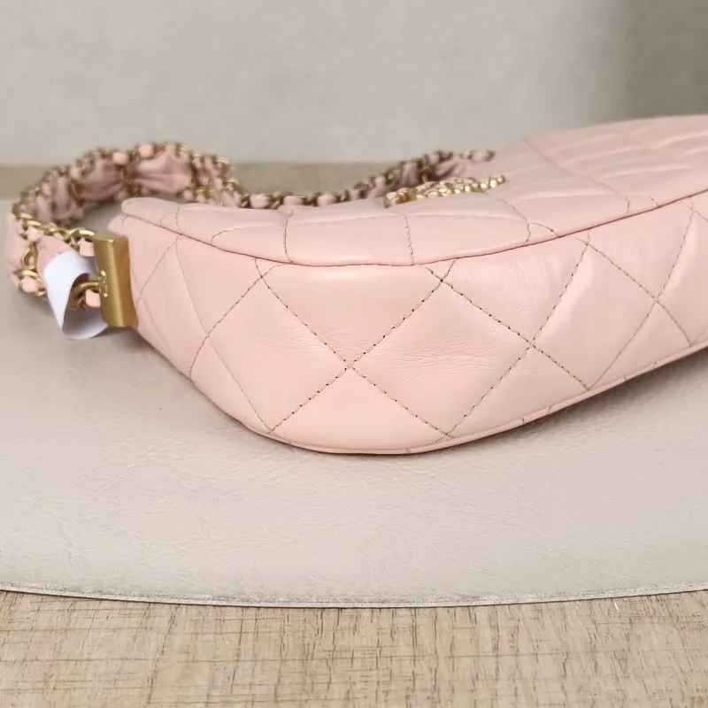 Chanel Shoulder Bag 23k hobo 19 Pink Lambskin 20 × 4.5 × 13 cm — detail view 8 of 13