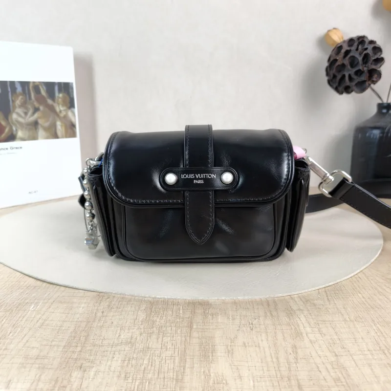 Louis Vuitton Crossbody Bag CARGO Camera Bag Black Calfskin Mini 23 × 10 × 14 cm