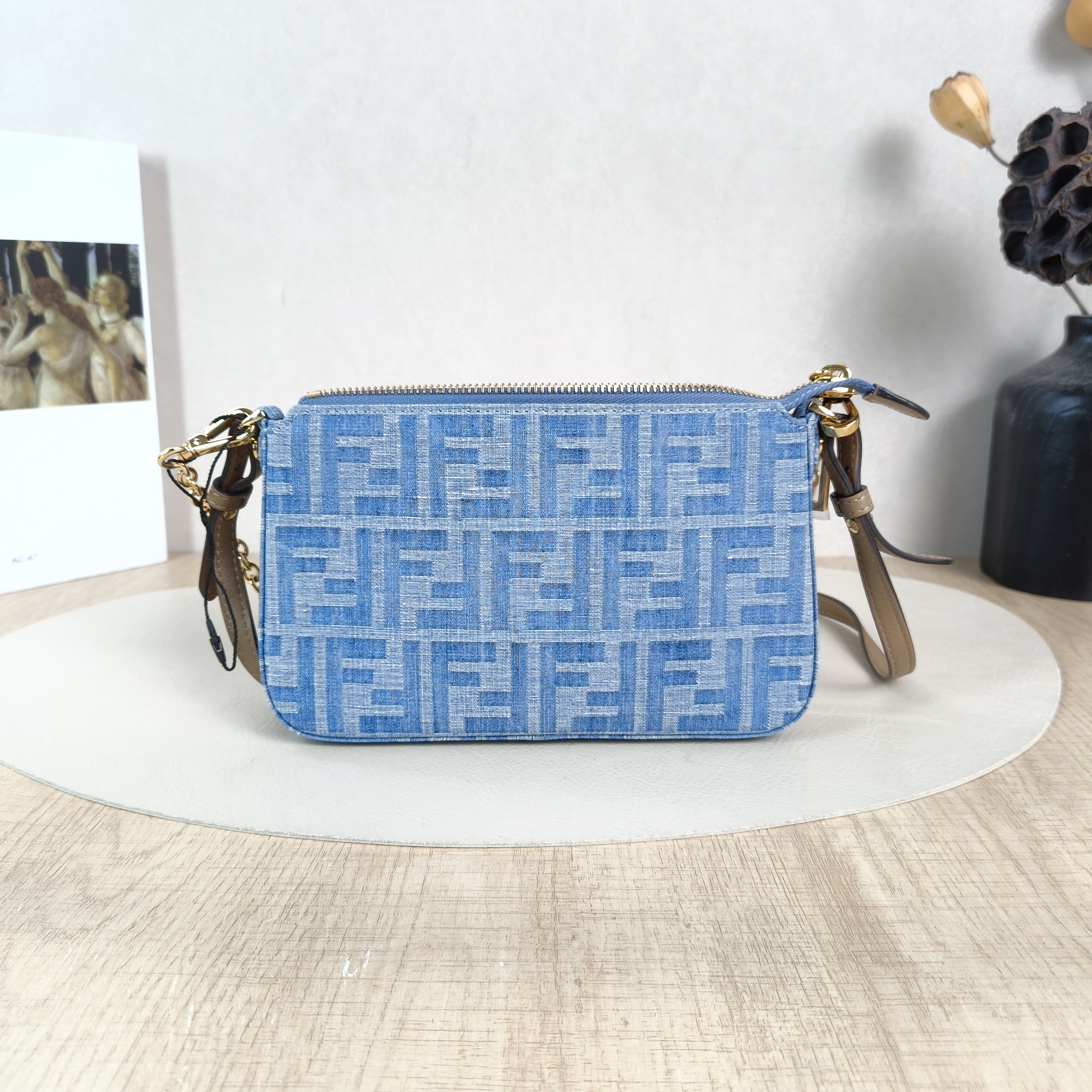 FENDI Crossbody Bag Crossbody Bag Blue One Size20 × 3 × 12 cm