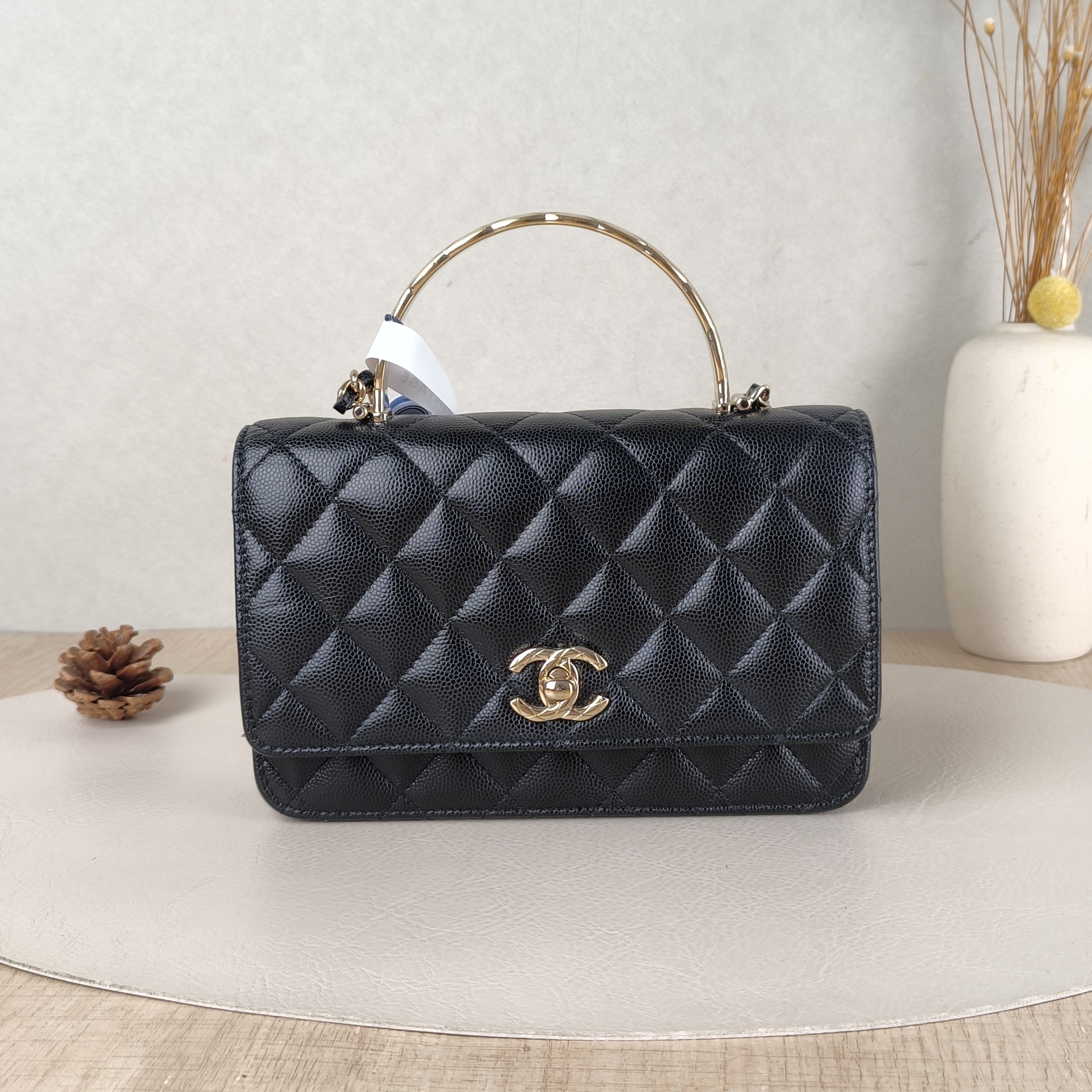 Chanel Crossbody Bag coco crush woc Black Grained Calfskinmini19.2 × 3.5 × 12.3 cm