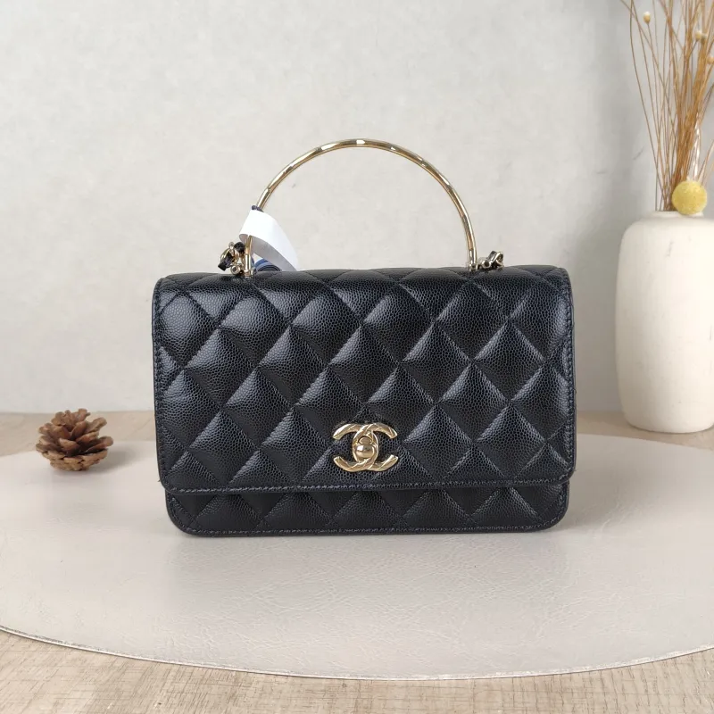 Chanel Crossbody Bag coco crush woc Black Grained Calfskinmini19.2 × 3.5 × 12.3 cm