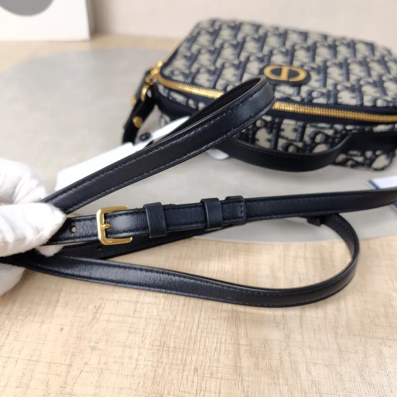 DIOR Shoulder Bag30 Montaigne Box Shoulder Bag Blue Canvas One Size19.5 × 6 × 15 cm — detail view 11 of 12