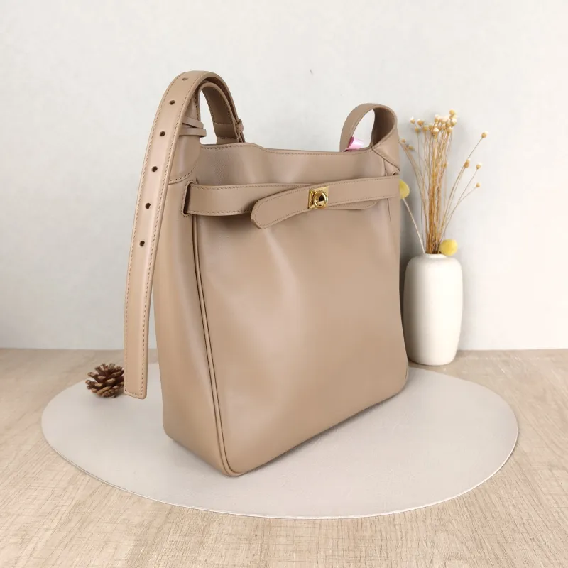 BALENCIAGA Crossbody Bag bel Crossbody Bag Taupe Calfskin One Size 27 × 9 × 28 cm — cover view 2 of 5