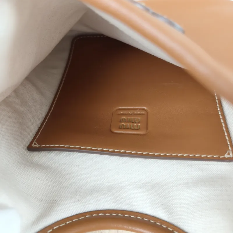Miumiu Shoulder Bag IVY Tote Shopping Tote CC alfskin Mini 20*24 — detail view 6 of 10