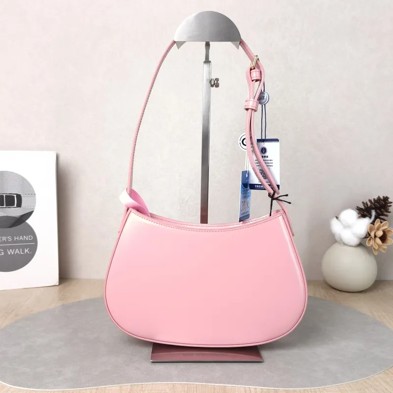 CELINE Shoulder Bag tilly Pink Calfskin Medium 22 × 4 × 13.5 cm — cover view 4 of 6