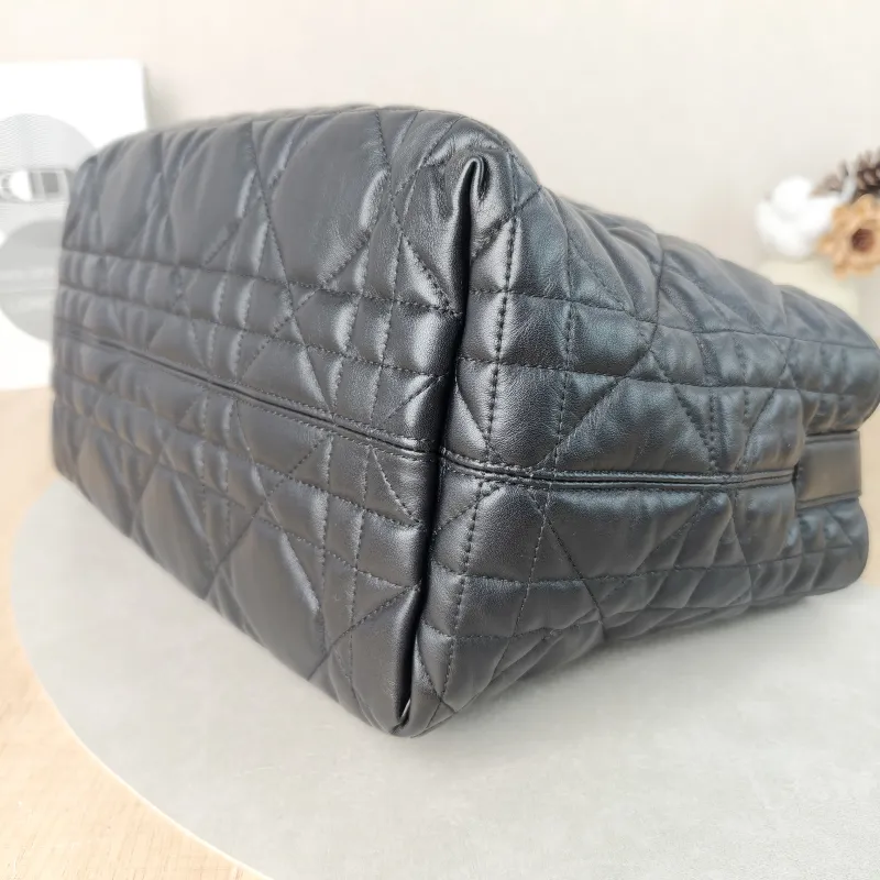 DIOR Top Handle Bag TOUJOURS Black Calfskin Medium28.5 × 17 × 21.5 cm — detail view 2 of 13