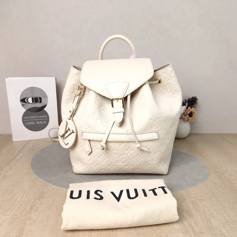 Louis Vuitton Backpack Montsouris Backpack White Calfskin Small 23 × 15 × 27 cm — cover view 3 of 6