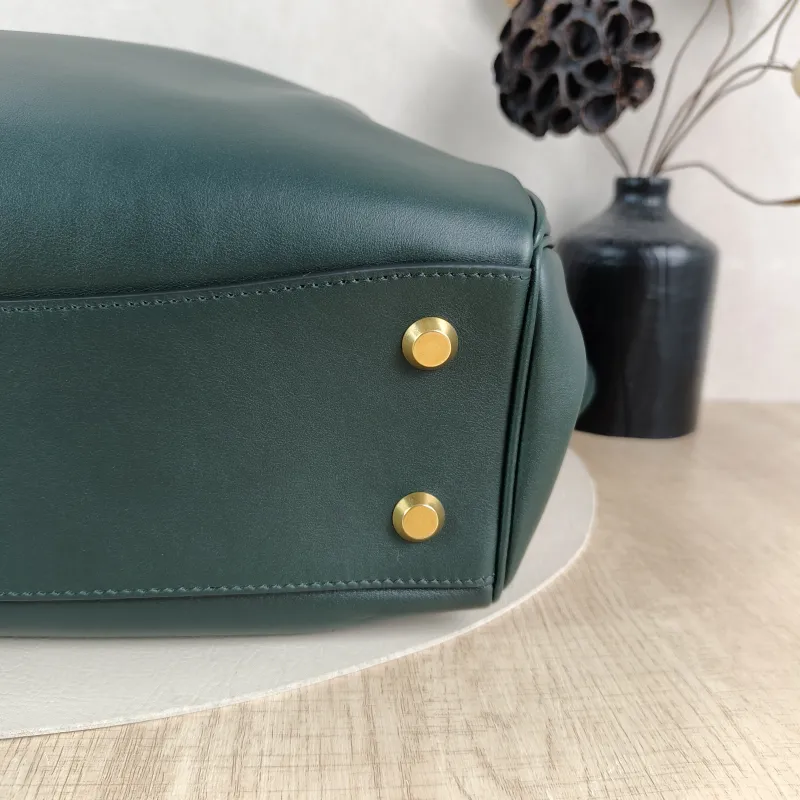 BALENCIAGA Crossbody Bag RODEO Green Calfskin Medium35 × 11 × 23.5 cm — detail view 10 of 12
