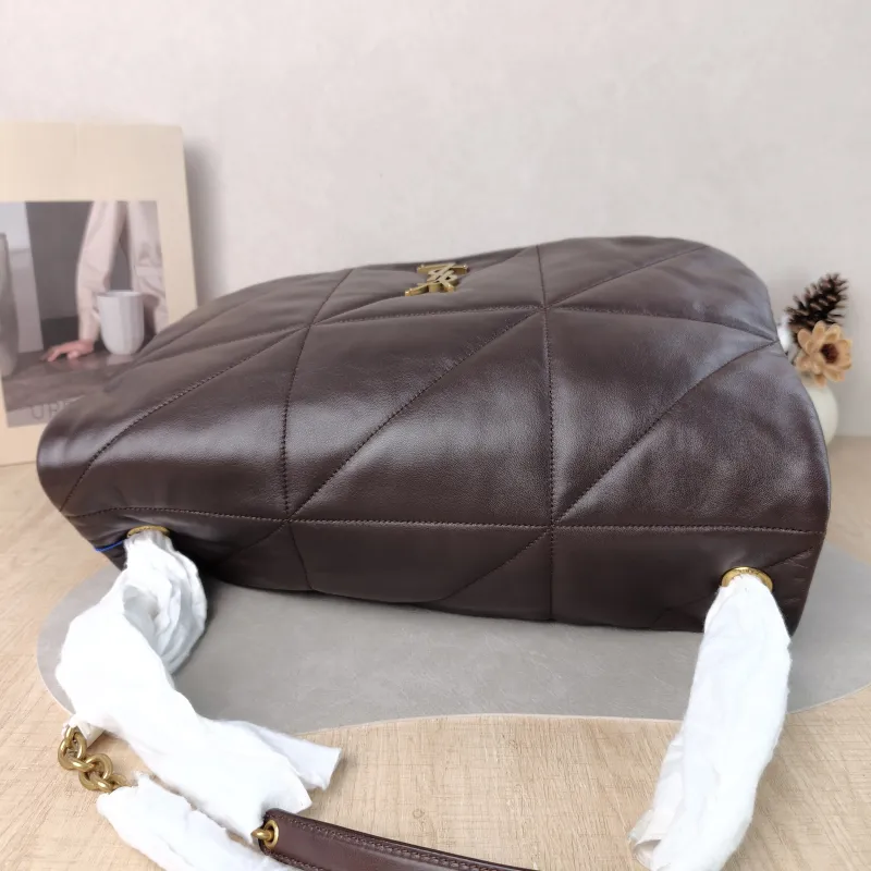 SAINT LAURENT Crossbody Bag Jamie 4.3 Chain Bag SL ambskin Large 43 × 9 × 29 cm — detail view 5 of 14