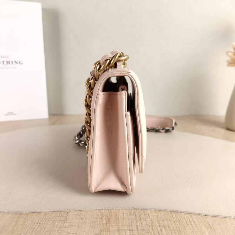 Chanel Crossbody Bag 19Bag WOC Pink SL ambskin Mini 19.2 × 3.5 × 12.3 cm — detail view 9 of 12