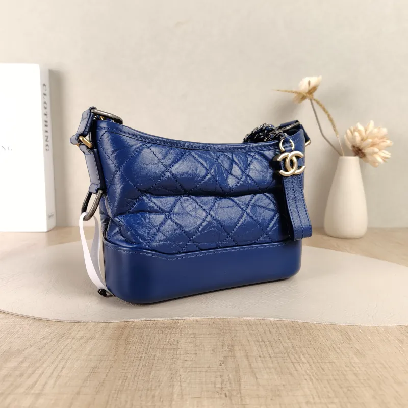 Chanel Crossbody Bag Gabrielle Gabrielle Bag Blue Calfskin Small20 × 8 × 15 cm — cover view 2 of 5