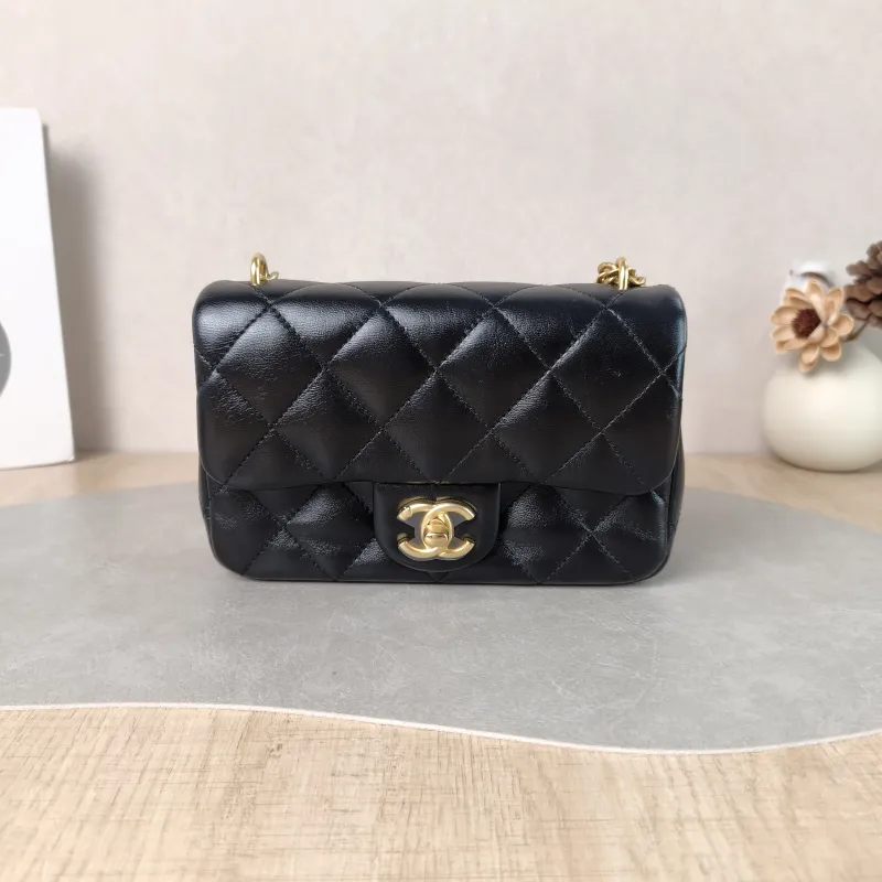 Chanel Crossbody Bag Black with Gold-Tone Hardware Lambskin Mini 18 × 5 × 12 cm