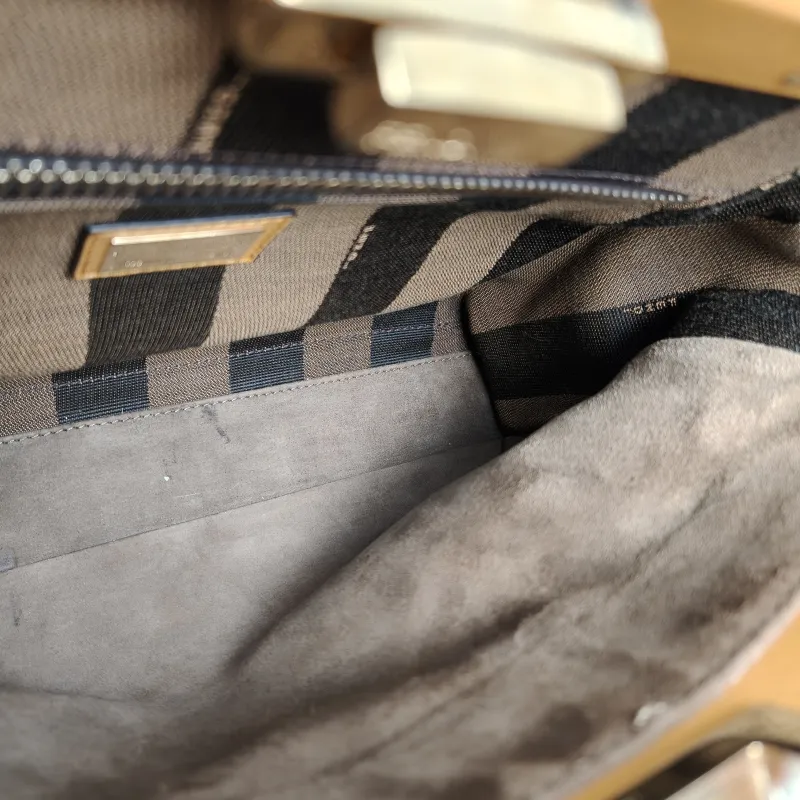 FENDI Top Handle Bag Peekaboo Brown Calfskin Medium 33.5 × 13 × 25.5 cm — detail view 9 of 13