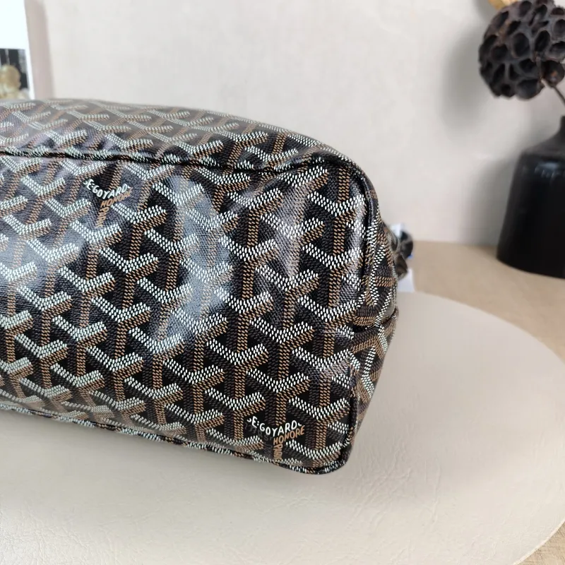 GOYARD Shoulder Bag Boheme Hobo​ Black ine Canvas Small 43 × 14 × 27 cm — detail view 3 of 12
