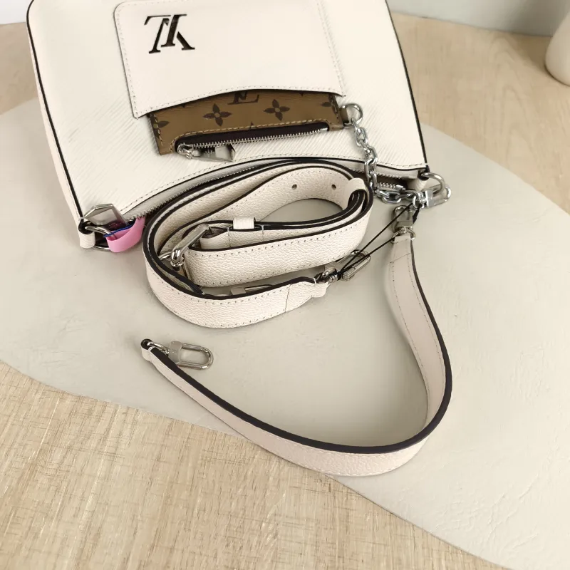 Louis Vuitton Crossbody Bag MARELLE White Epi Embossed Calfskin Small 25 × 8 × 15 cm — detail view 9 of 11
