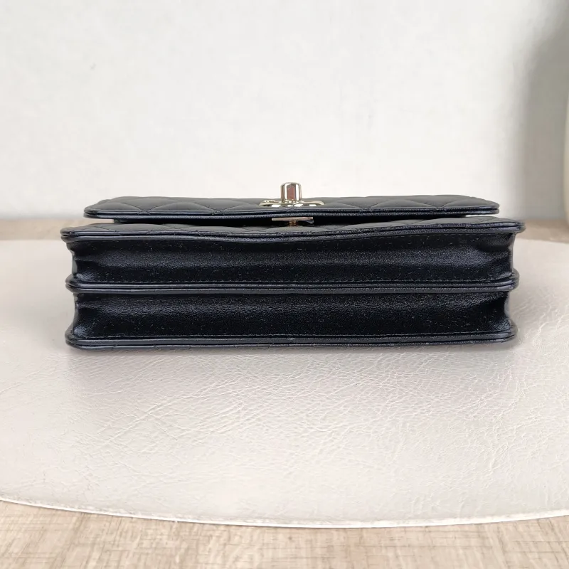 Chanel Crossbody Bag trendy cc woc Black Lambskin Mini 19.2 × 3.5 × 12.3 cm — cover view 5 of 6