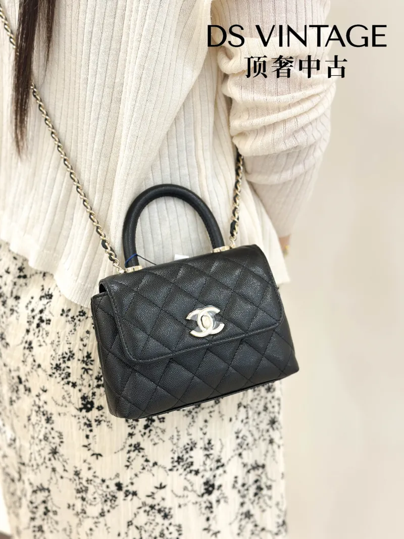 Chanel Top Handle Bag Coco Handle​Black Grained Calfskin Small24 × 10 × 14 cm — on-model view 5 of 6