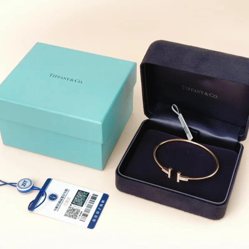 Tiffany&Co. Bangle TC ollection T Rose Gold Rose Gold 18KR ose Gold Diamond Medium 15.9 โ cover view 5 of 8