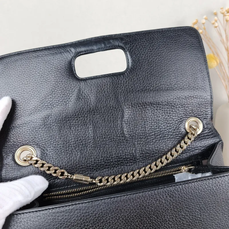 GUCCI Crossbody Bag Crossbody Bag Black Calfskin One Size 25.5 × 8 × 16 cm — detail view 6 of 11
