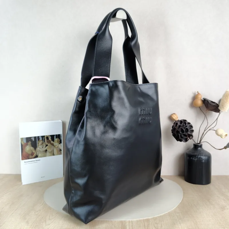Miumiu Shoulder Bag Shoulder Bag Black Calfskin One Size 38 × 11 × 38 cm — cover view 4 of 5