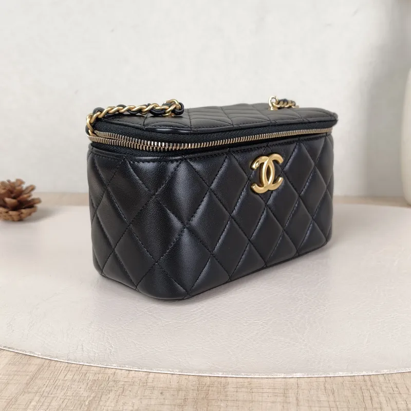 Chanel Crossbody Bag Edition C Black Lambskin 16 × 8 × 9.5 cm — cover view 3 of 5