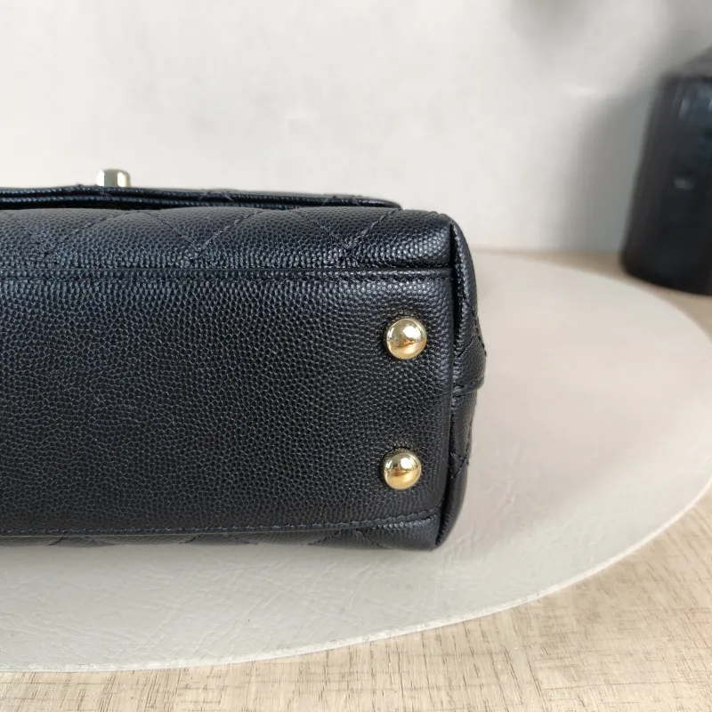 Chanel Top Handle Bag Coco Handle​ Black Grained Calfskin Mini 19 × 9 × 13 cm — detail view 8 of 12