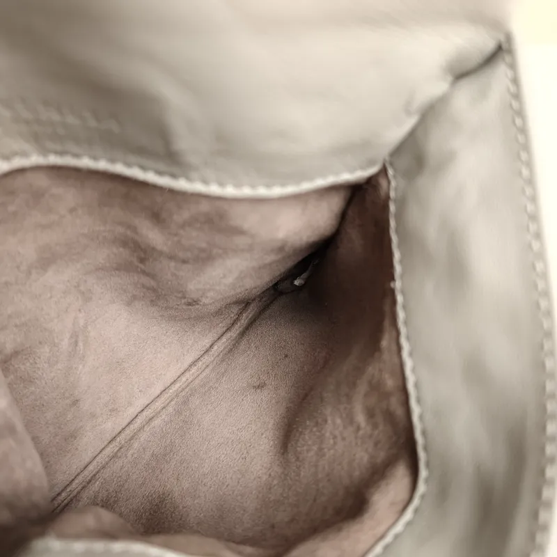 Bottega Veneta Shoulder Bag Woven Messenger Bag Grey Calfskin One Size 19 × 5 × 11 cm — detail view 7 of 9