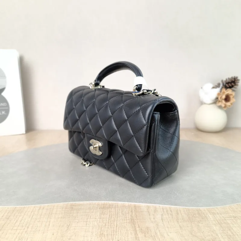 Chanel Crossbody Bag mini Black Lambskin mini 20 × 6 × 12 cm — cover view 3 of 6