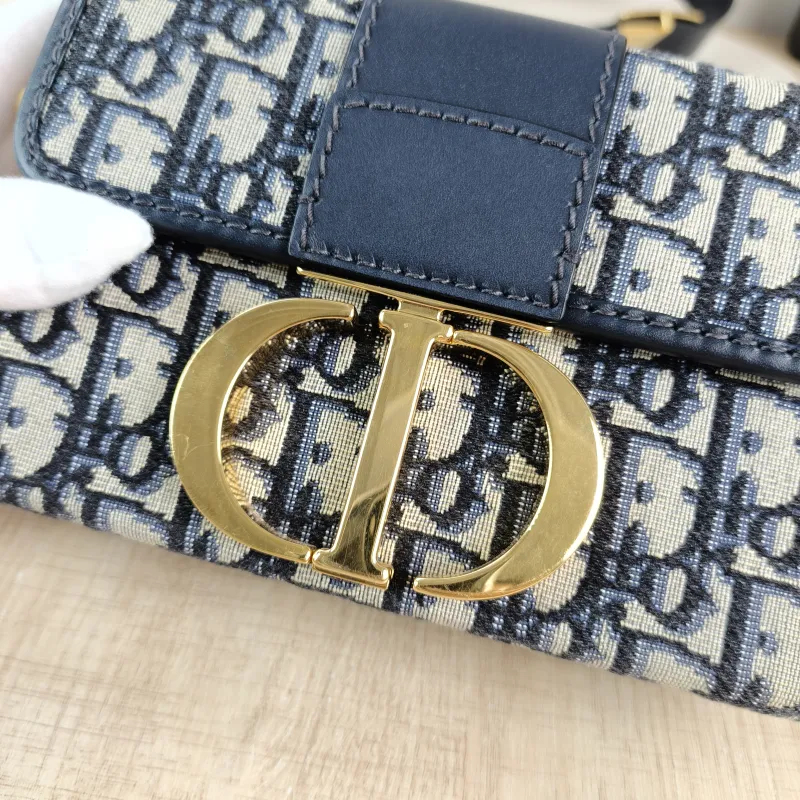 DIOR Crossbody Bag30Montaigne 30 Box Box Blue Canvasmini17.5 × 5 × 11.5 cm — detail view 1 of 12