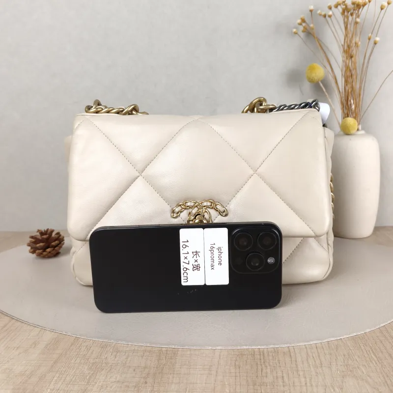 Chanel Crossbody Bag 19Bag Beige Lambskin Small 26 × 9 × 16 cm 30 — cover view 2 of 5