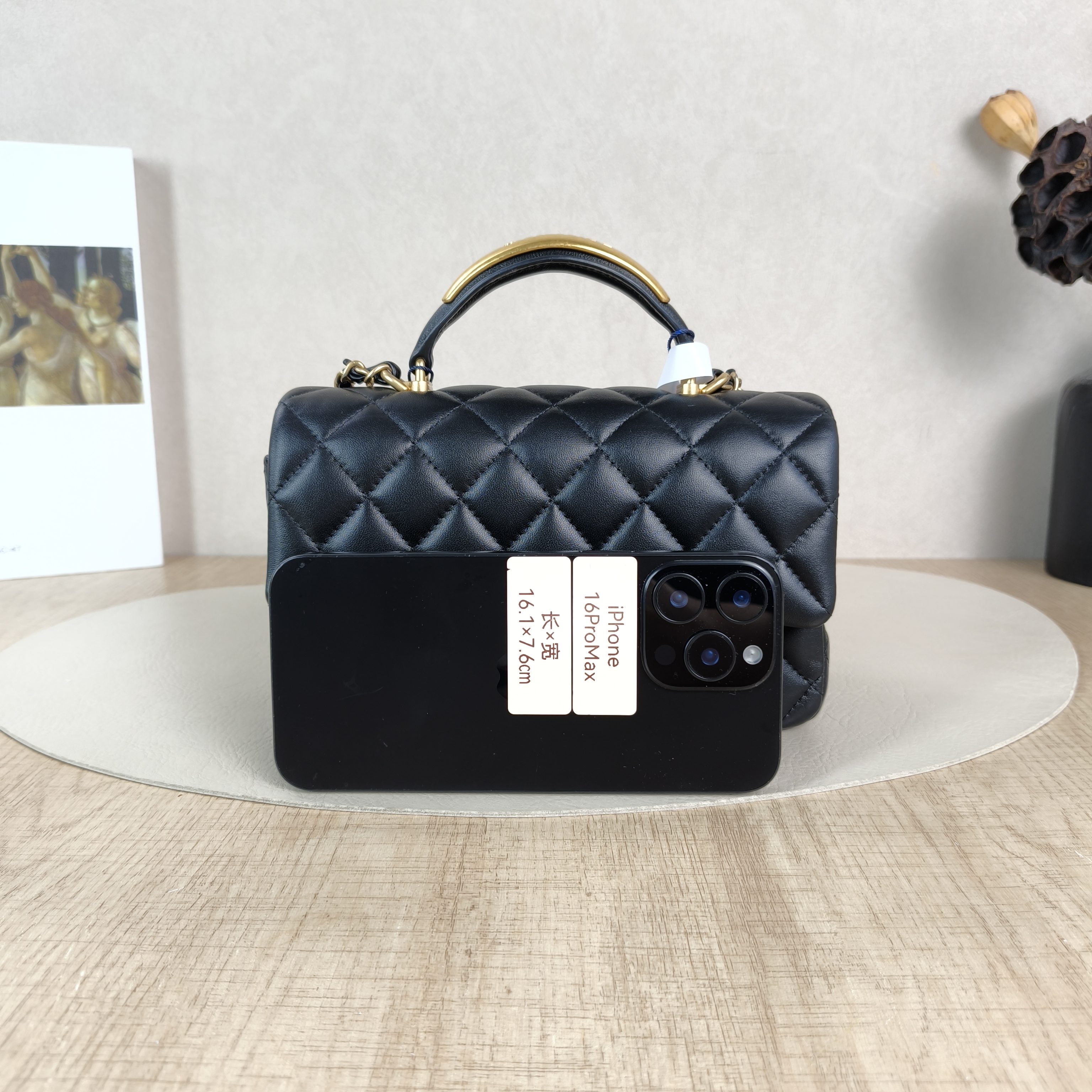 Chanel Crossbody Bag mini Black Lambskin mini20 × 6 × 12 cm — cover view 3 of 5