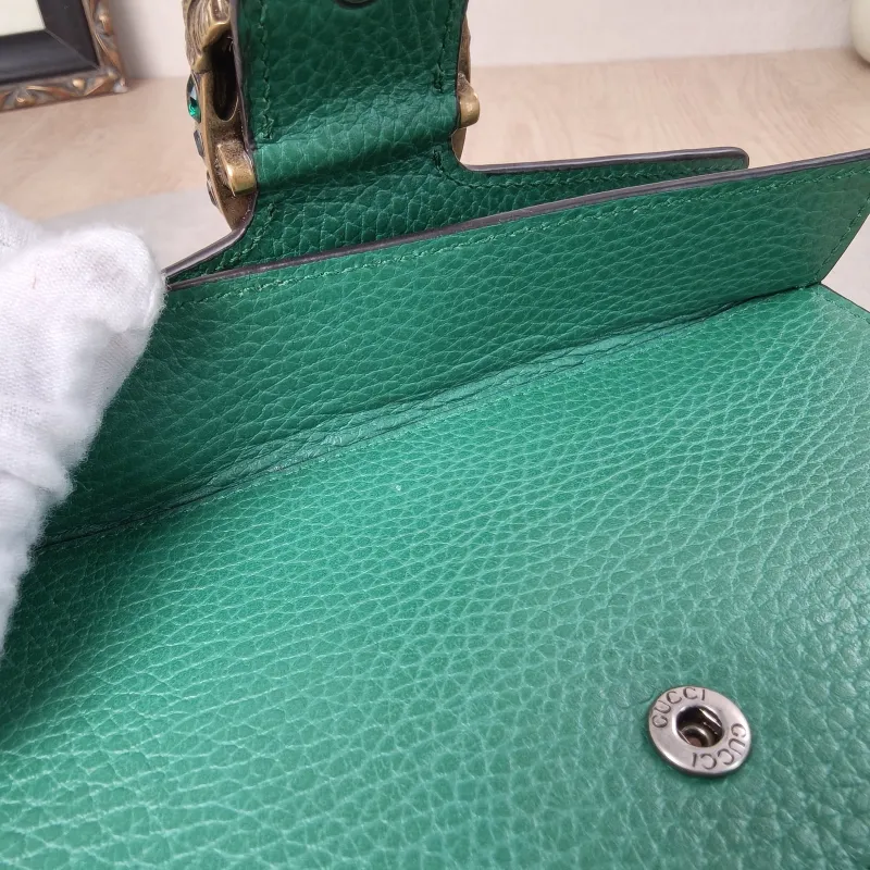 GUCCI Crossbody Bag Dionysus Green Calfskinmini16.5 × 4.5 × 10 cm — detail view 4 of 19