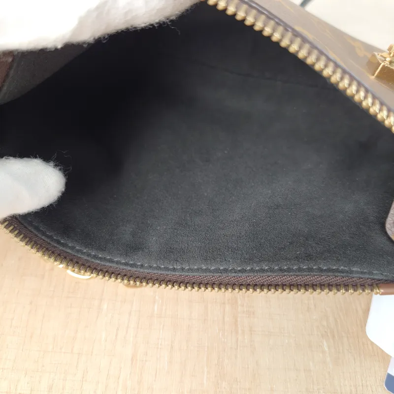 Louis Vuitton Crossbody Bag Slim Trunk Box Monogram PVC Medium 23 × 4 × 12 cm — detail view 8 of 10