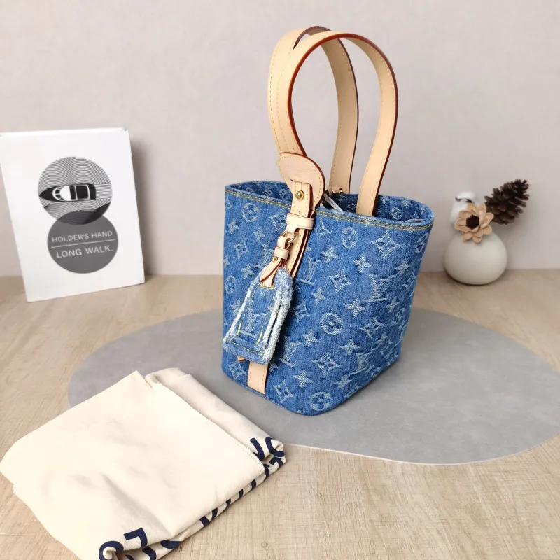 Louis Vuitton Top Handle Bag ALL IN BB Blue BB 16 × 12 × 18 cm — cover view 3 of 5