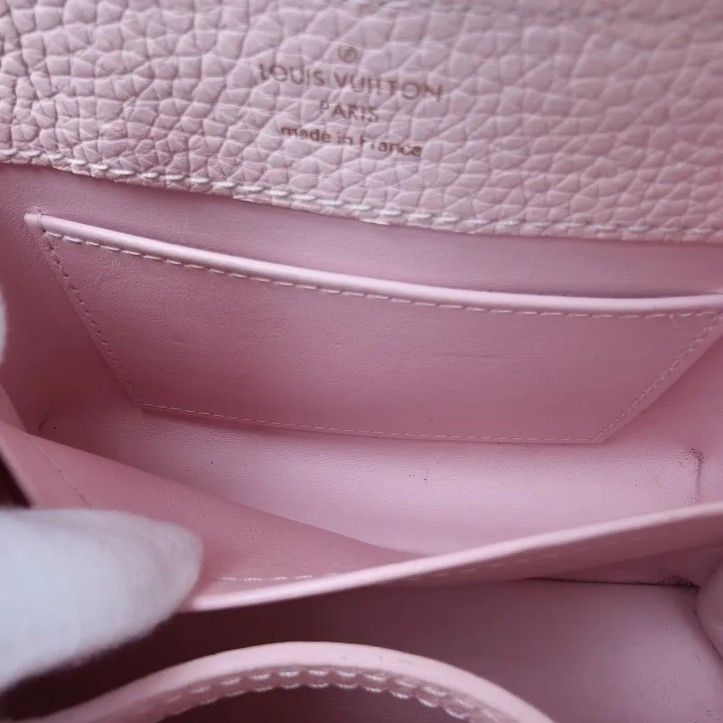 Louis Vuitton Crossbody Bag Capucines Pink Colorblock Calfskin · mini21 × 8 × 14 cm — detail view 1 of 13